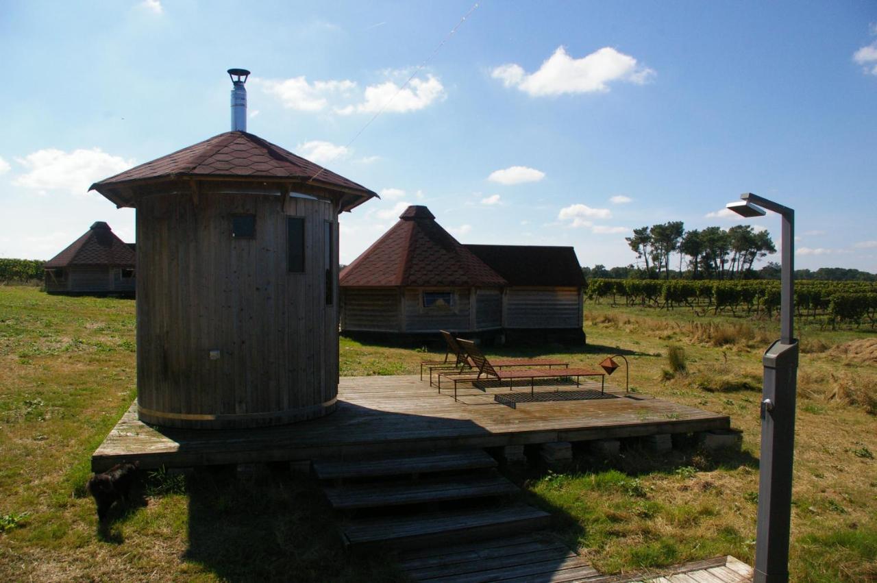 Village Privatise De Cabanes Insolites D'Ananda Ma Saint-Aubin-de-Lanquais Kültér fotó
